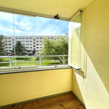 شقة Mai 8 - 2 Bedroom With Sunny Balcony *