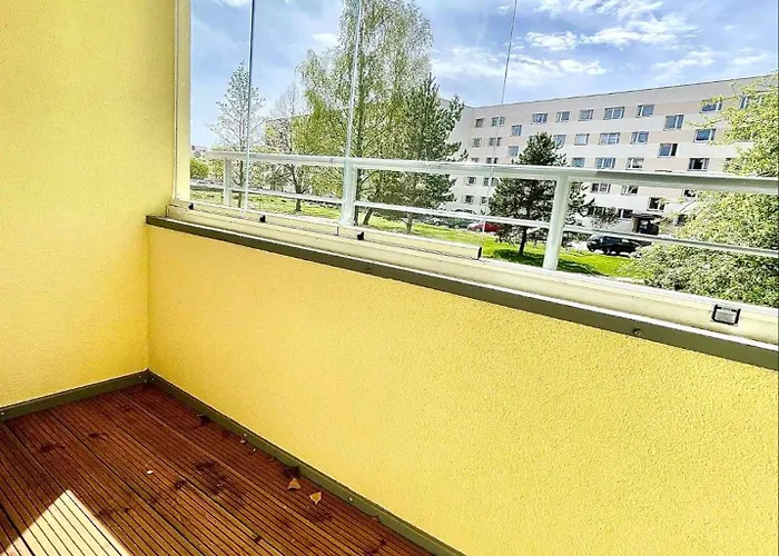 Mai 8 - 2 Bedroom With Sunny Balcony شقة بارنو
